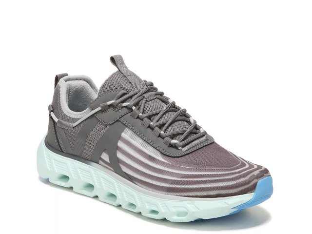 Fortune Training Sneaker - Women's