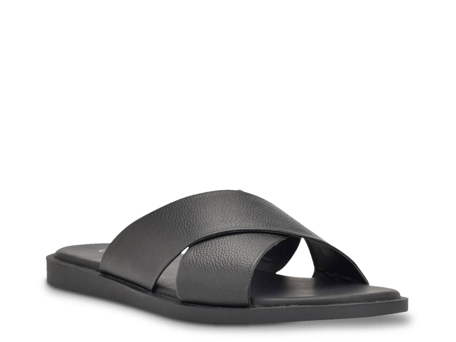 Enrico Sandal