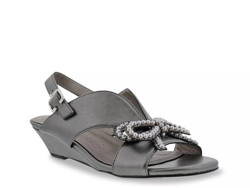 Lady Wedge Sandal