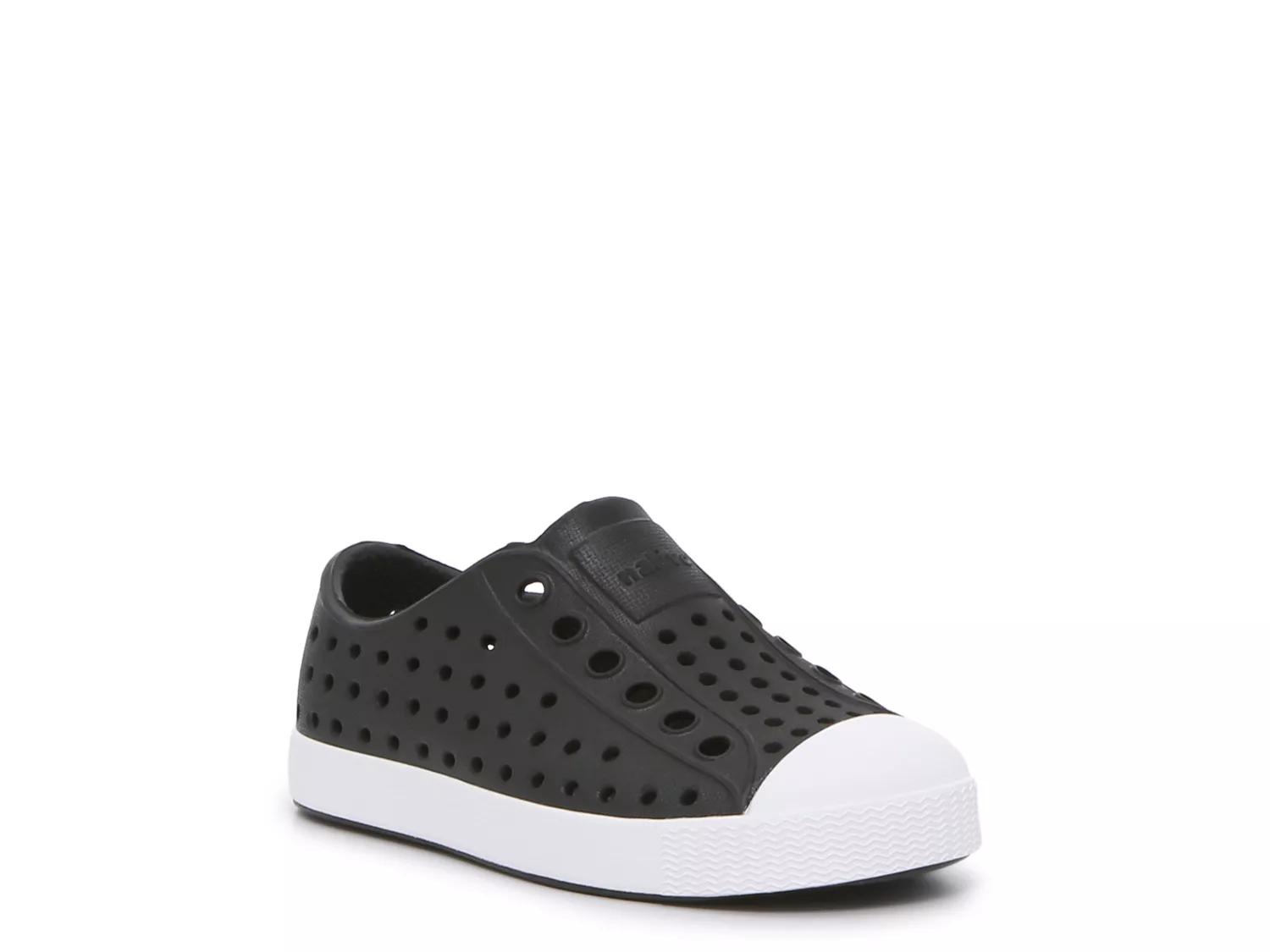 Native Jefferson Slipon Sneaker Kids' In Black