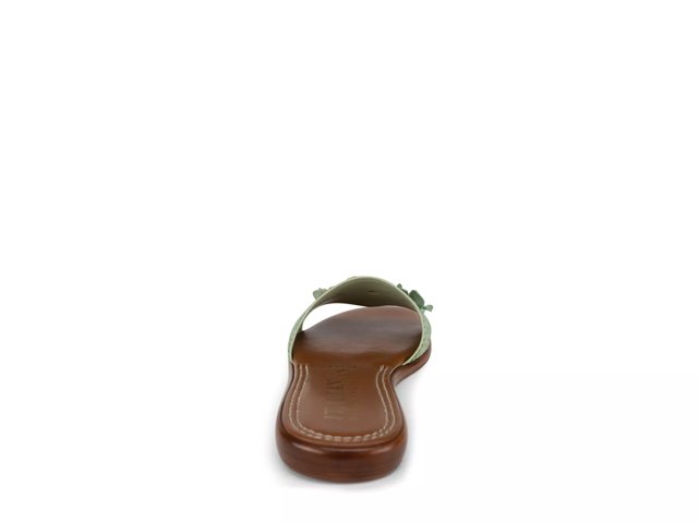 Ivanna Sandal