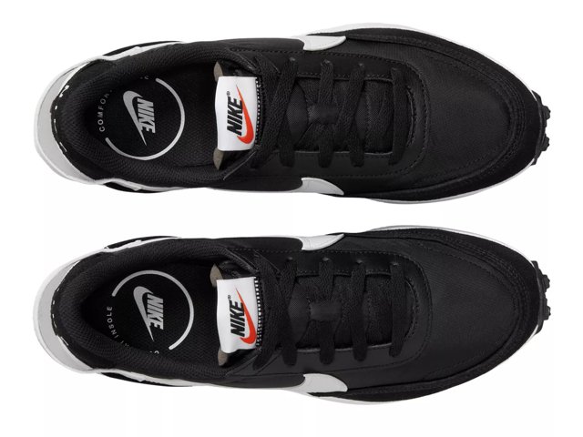 Waffle Debut Running Shoe - Women's