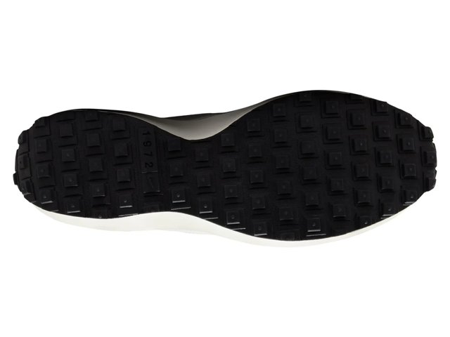 Waffle Debut Running Shoe - Women's