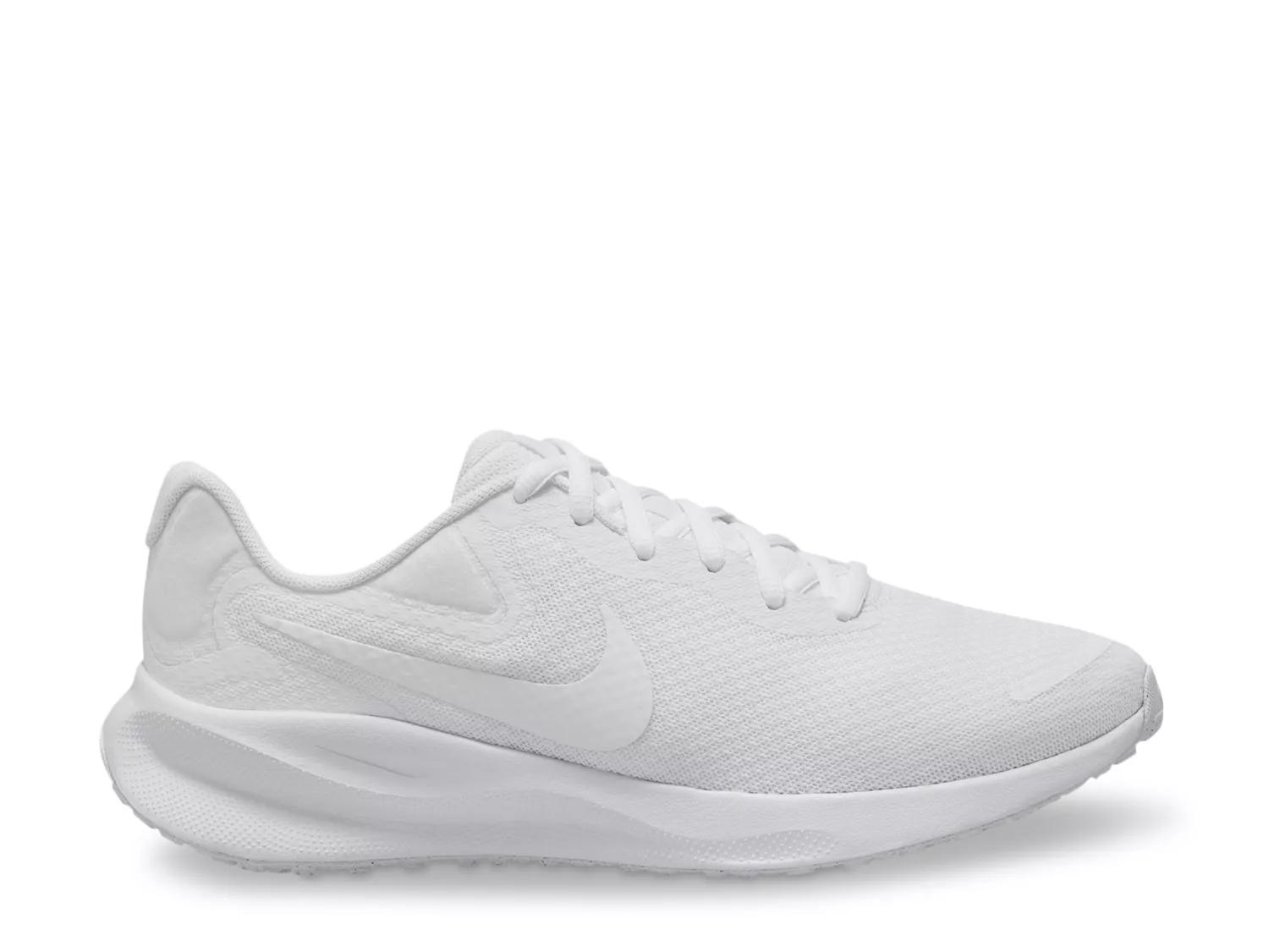 Revolution 7 Running Shoe - Women's - image 2