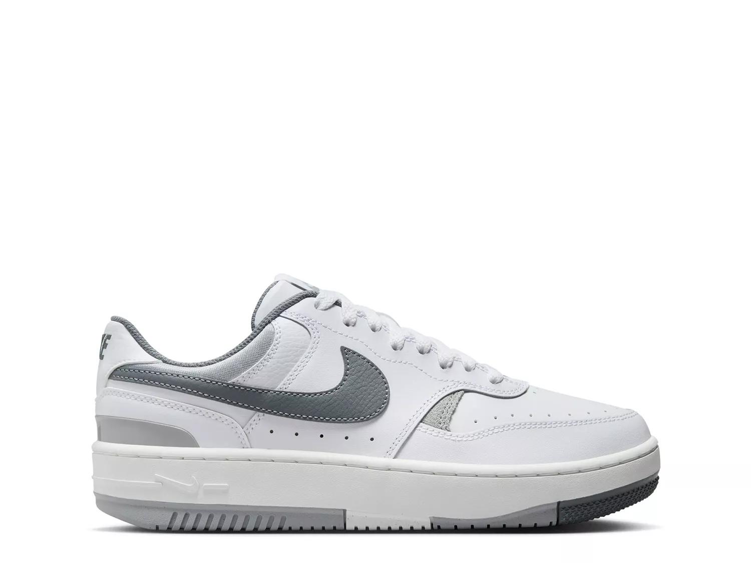 Nike Gamma Force Sneaker - Women's