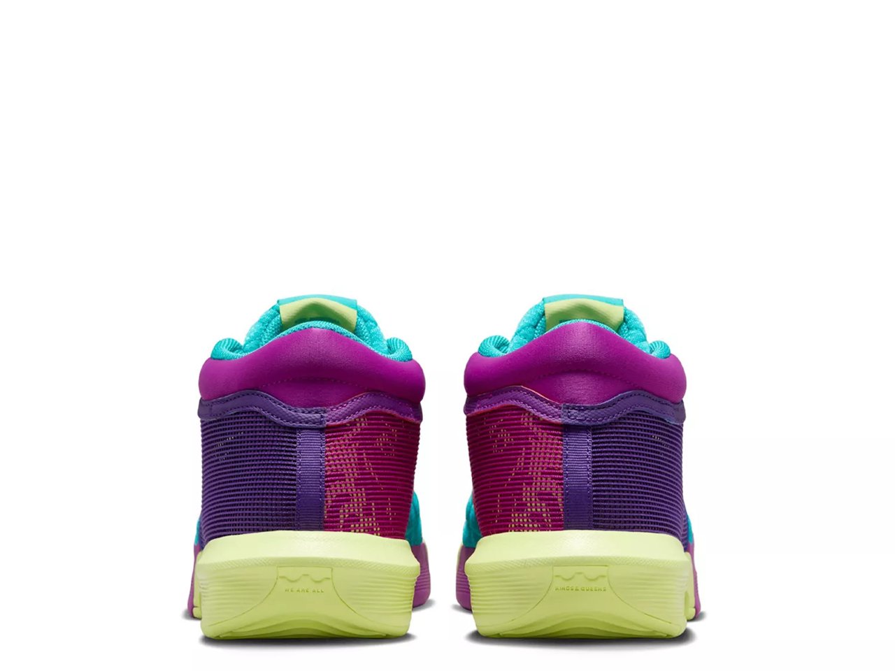 LeBron Witness 8 Basketball Shoe - Men's