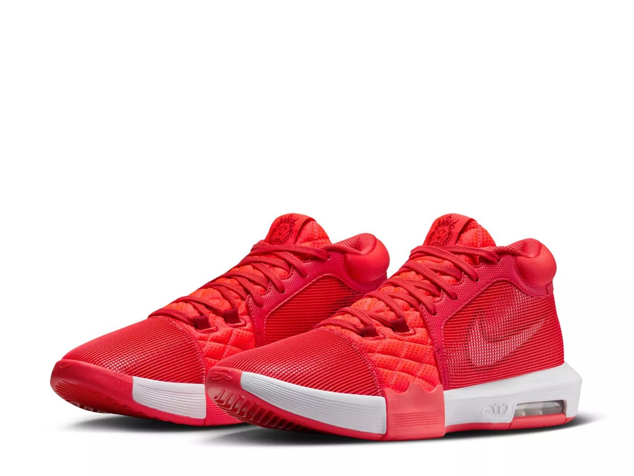 LeBron Witness 8 Basketball Shoe - Men's