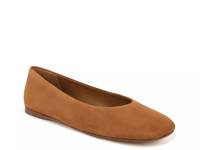 Leah Flat - Women's Amber Nut Suede view