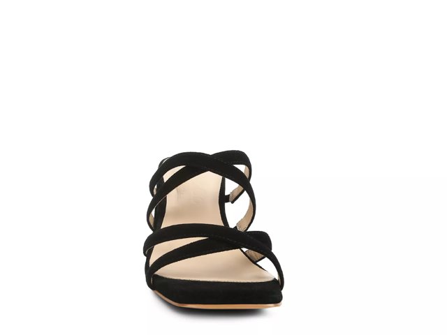 Valentina Sandal
