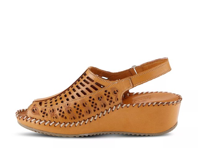 Bohemianish Wedge Sandal