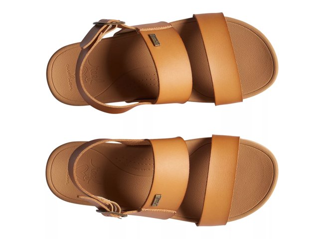 Horizon Hi Buckle Platform Sandal