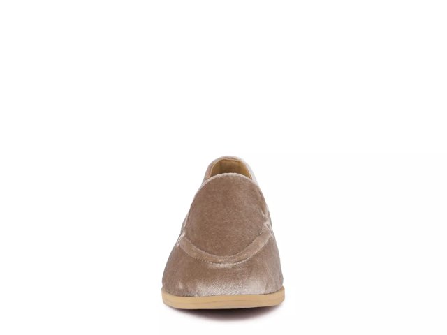 Luxe Lap Slip-On