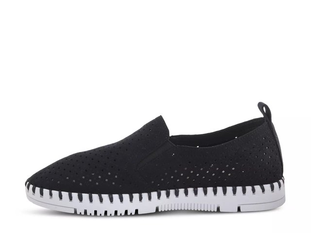 Surfie Slip-On Sneaker