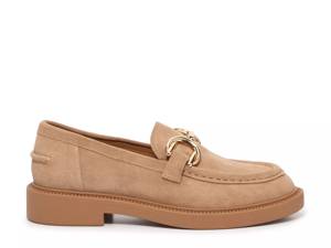 Click to shop Women's Loafers