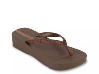 Mesh Chic Platform Sandal Dark Brown view