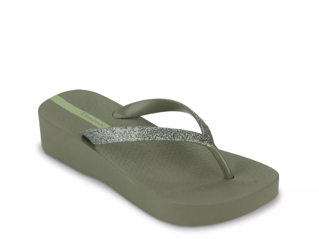 Mesh Chic Platform Sandal