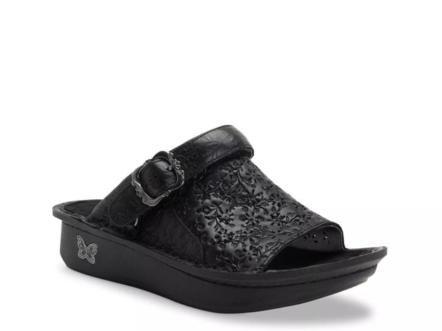 Klover Wedge Sandal