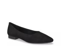 Mireya Slip-On Black view