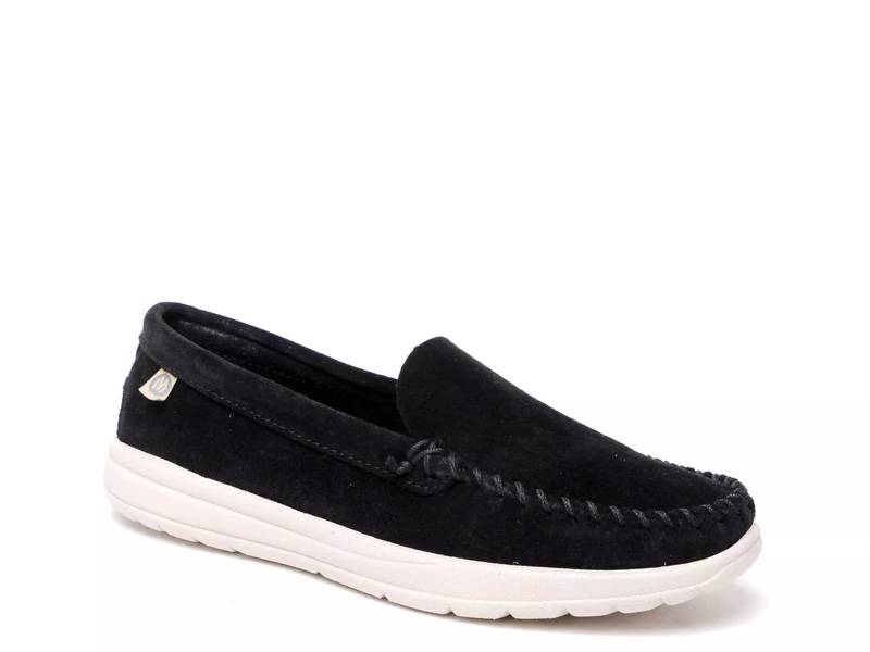 Discover Classic Slip-On