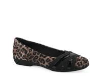 Chic Ballet Flat Tan Leopard Print Fabric view