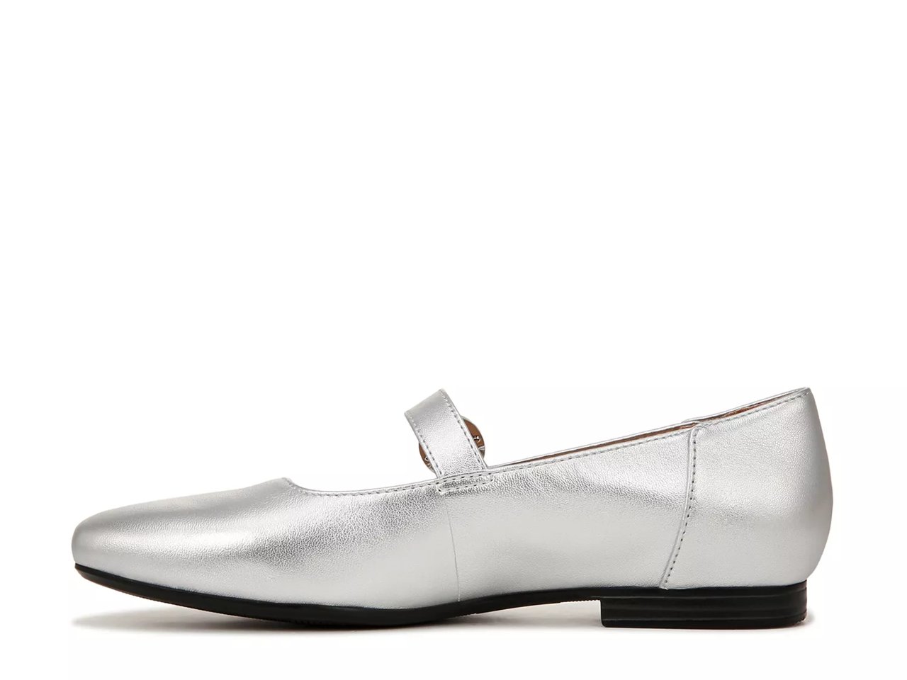 Kelly Mary Jane Flat