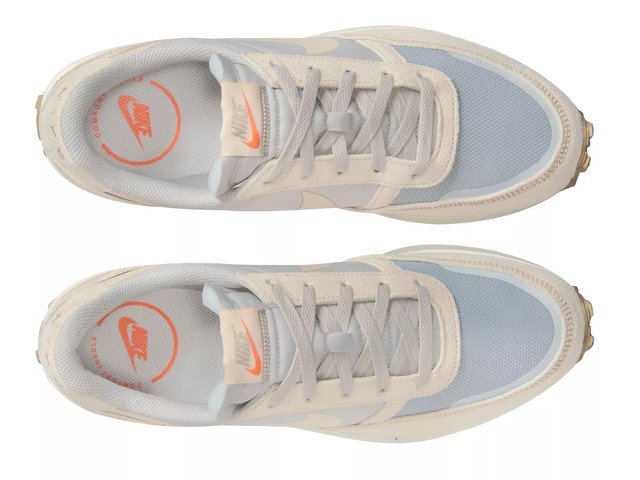 Nike Waffle Debut Running Shoe - Men display picture 3