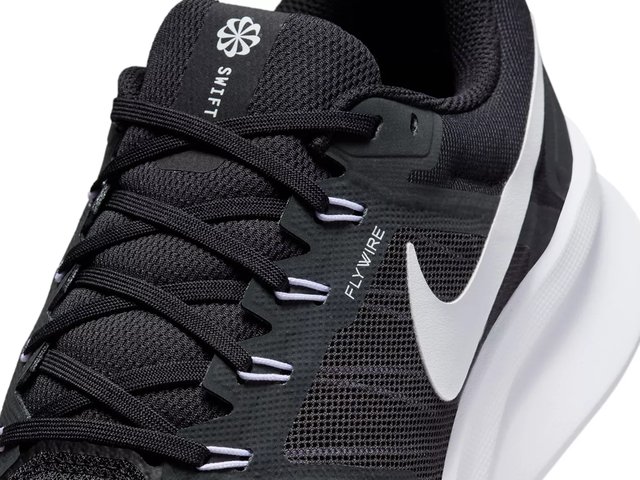 Nike Run Swift 3 Running Shoe - Men display picture 2