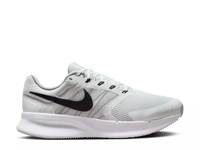 Run Swift 3 Running Shoe - Men's White/Black view