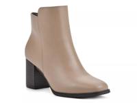 Vogued Bootie Beachwood view