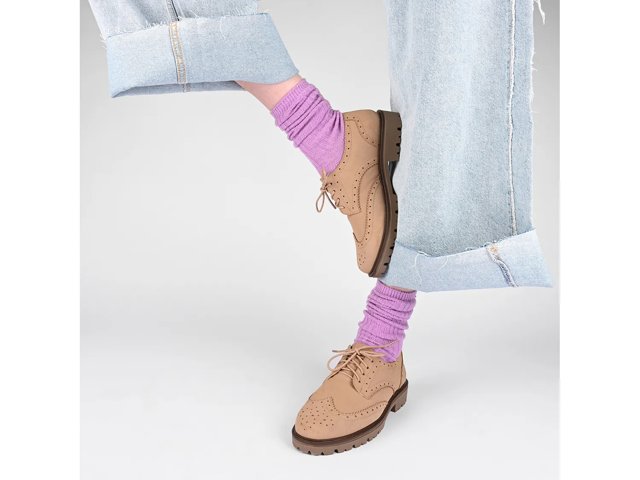 Claudiya Wingtip Oxford