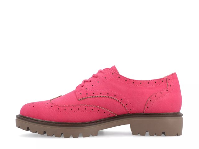 Claudiya Wingtip Oxford