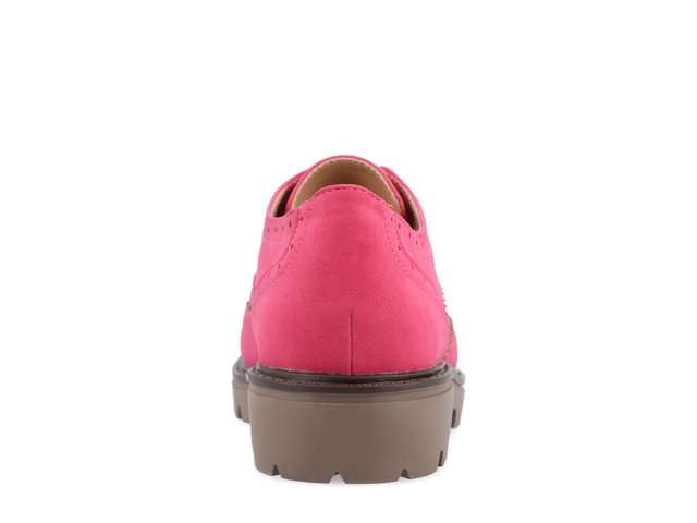 Claudiya Wingtip Oxford