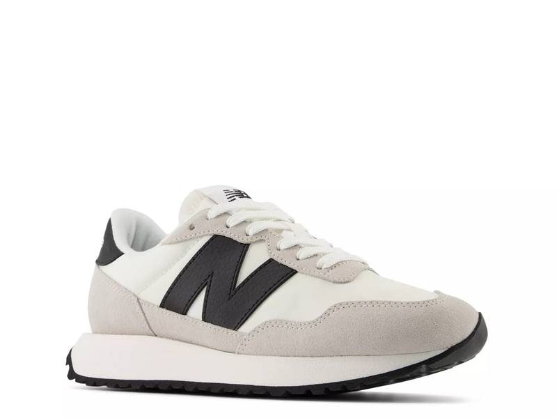 237 Sneaker - Women's