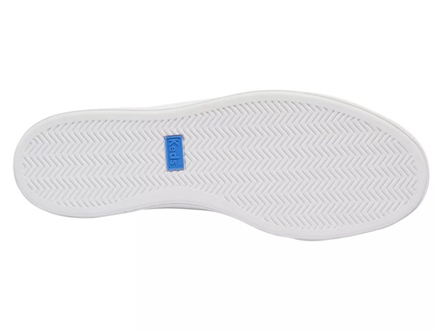 Pursuit Sneaker - Women's