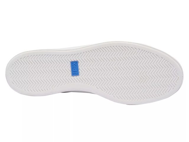 Pursuit Sneaker - Women's