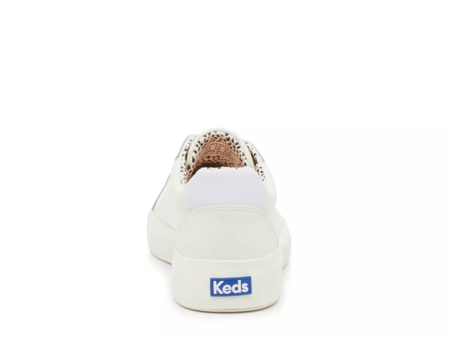 Pursuit Sneaker - Women's