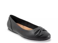 Sofia Ballet Flat Black view