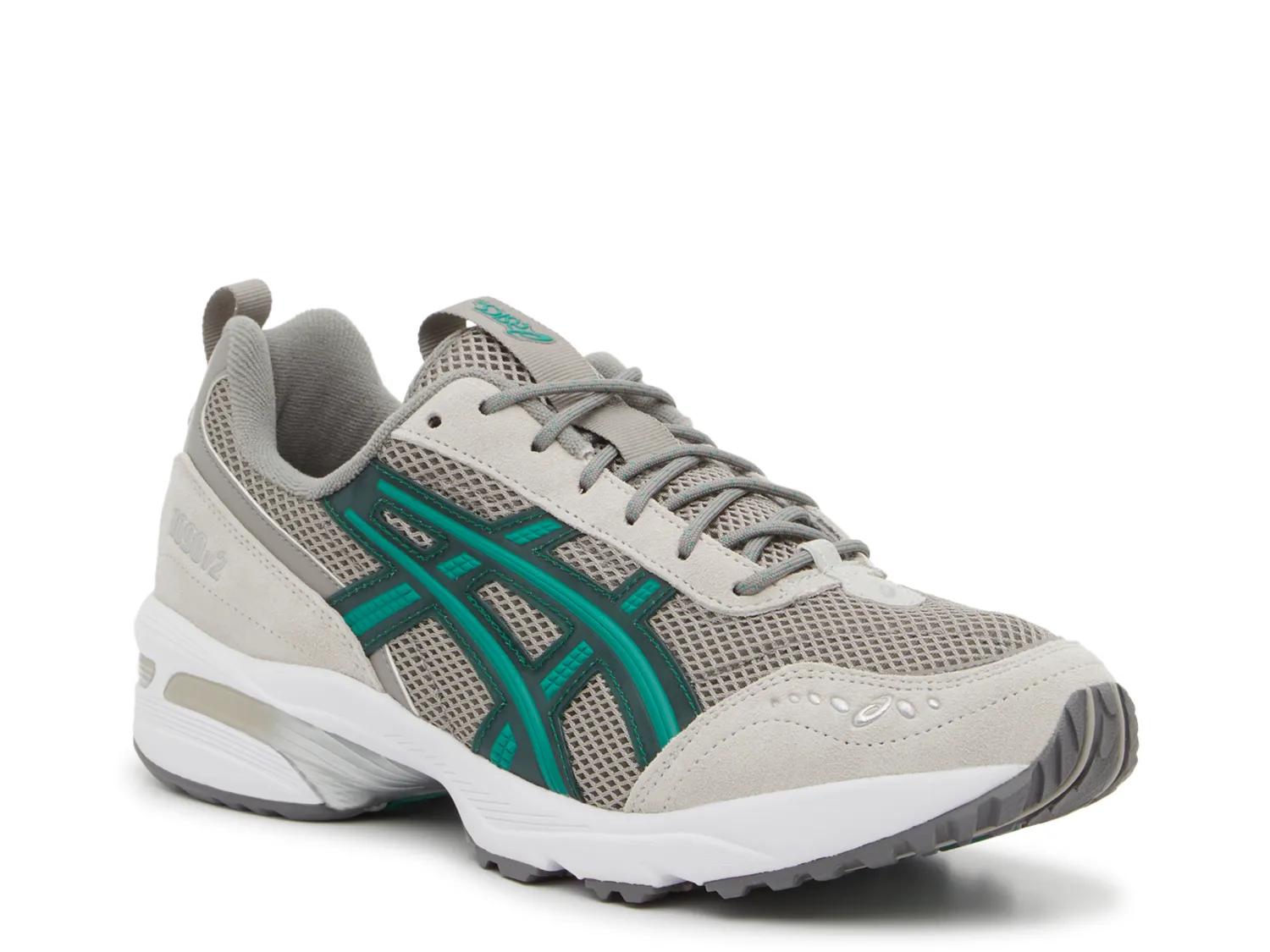 1090 v2 Sneaker - Men's - image 2