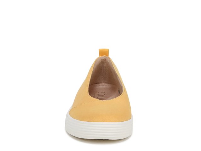 Neela Slip-On