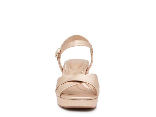 Liliena Platform Sandal