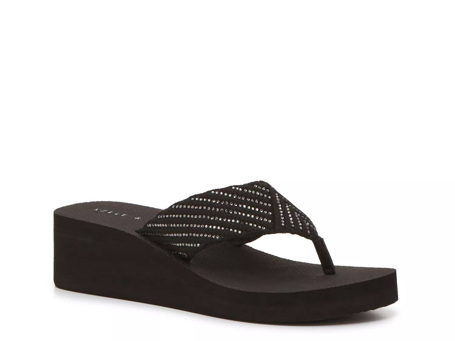 Tacie Wedge Sandal