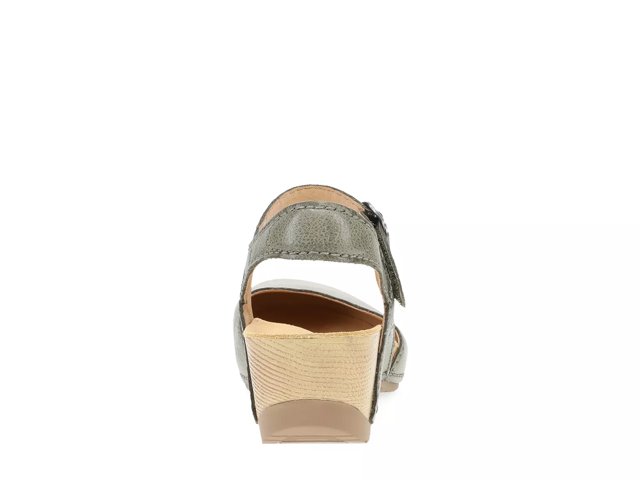 Tiffani Sandal
