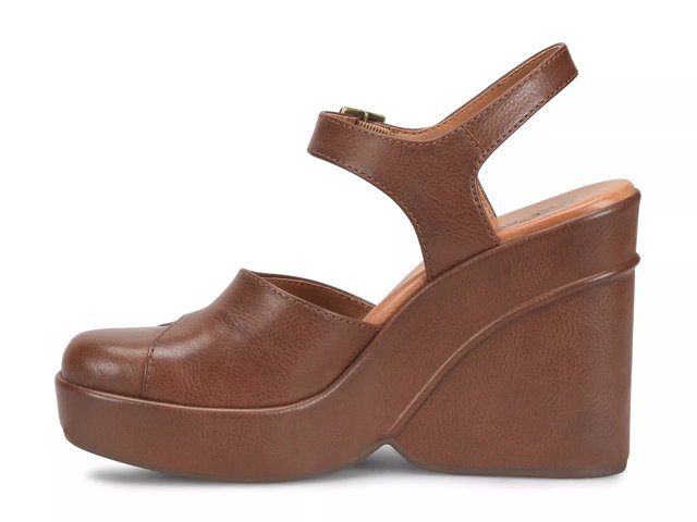Babette Wedge Sandal
