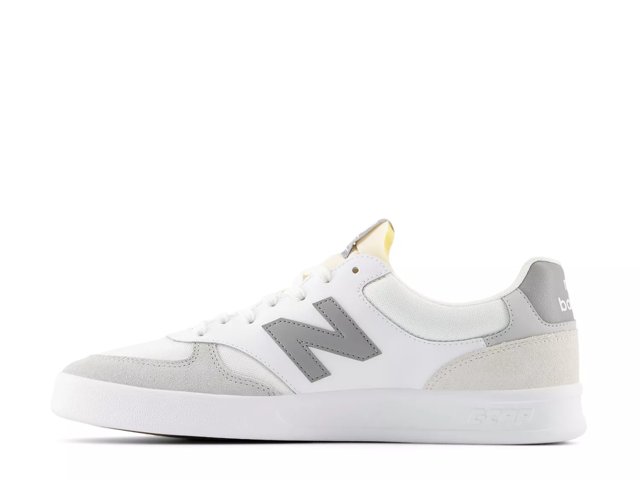 CT300 v3 Court Sneaker