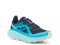Ultra Flow Trail Shoe - Women's Carbon Navy/Peacock Blue view