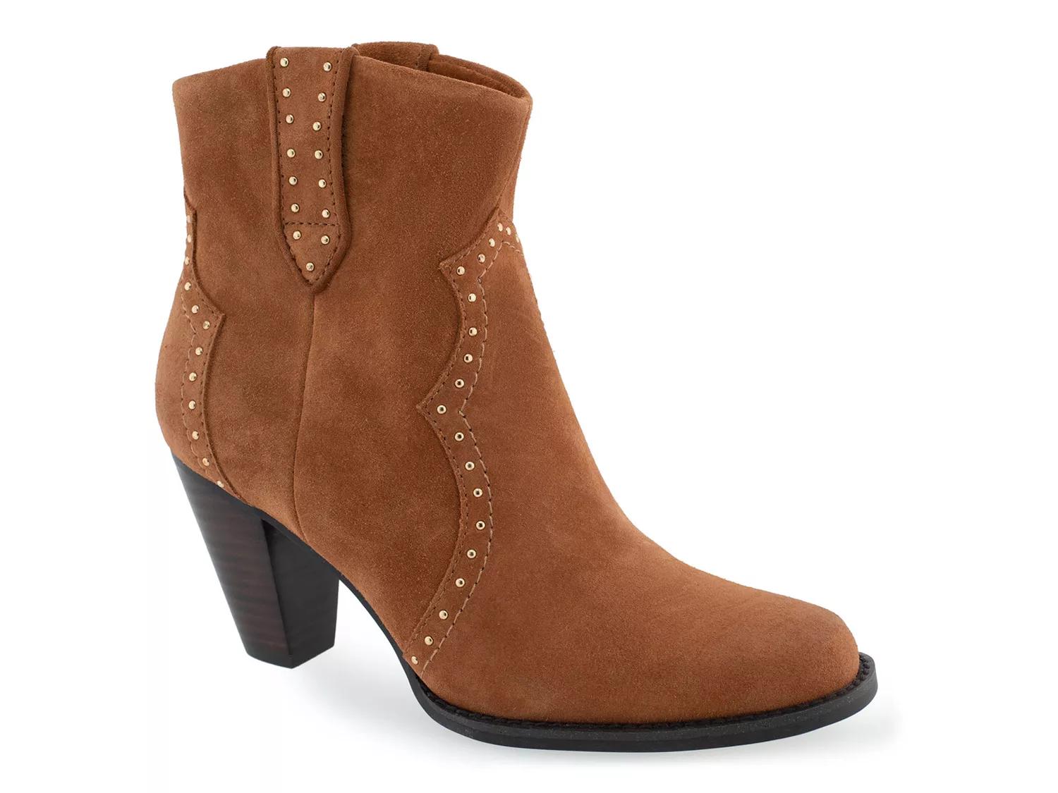 Womans Boots Aerosoles Lazu Bootie 24590₽
