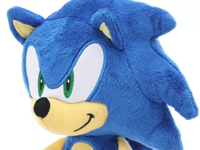 Sonic the Hedgehog Basic Plush