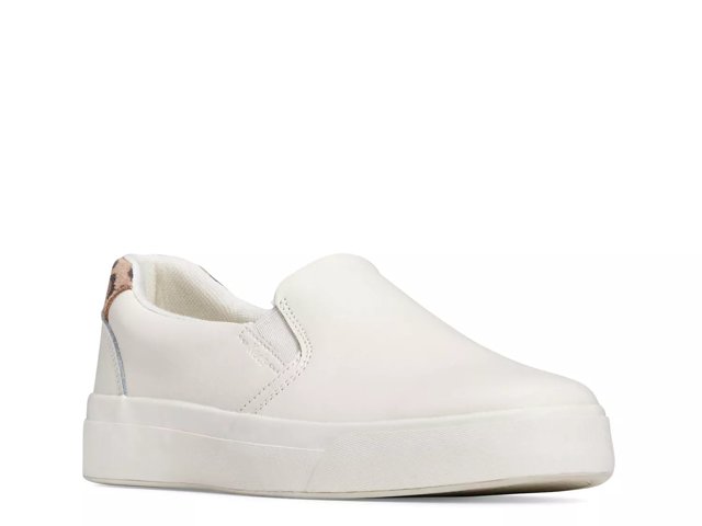 Pursuit Slip-On Sneaker - Women's