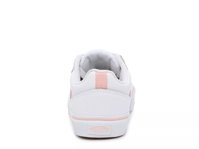Seldan Sneaker - Women's