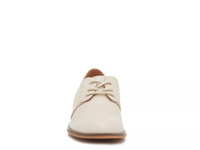 Elyza Oxford